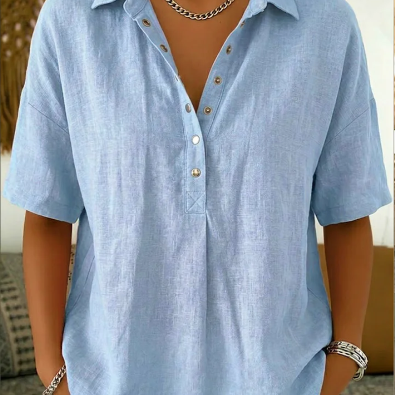 Constança | Blusa com gola e detalhe de botão