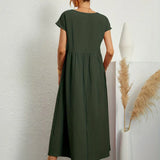 Gabrielle — Vestido Fluido com Elegância Atemporal